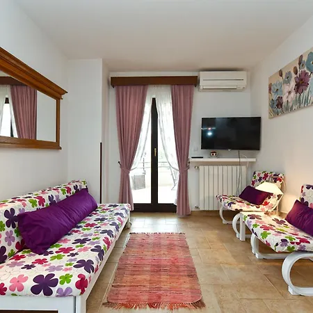 Apartment Zeljka 1787